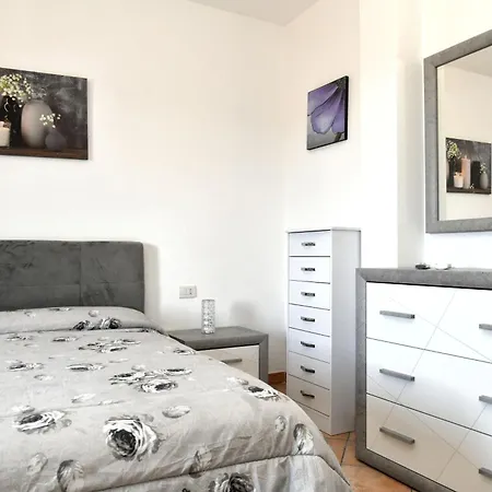Perla Con Vista Mare أولبيا